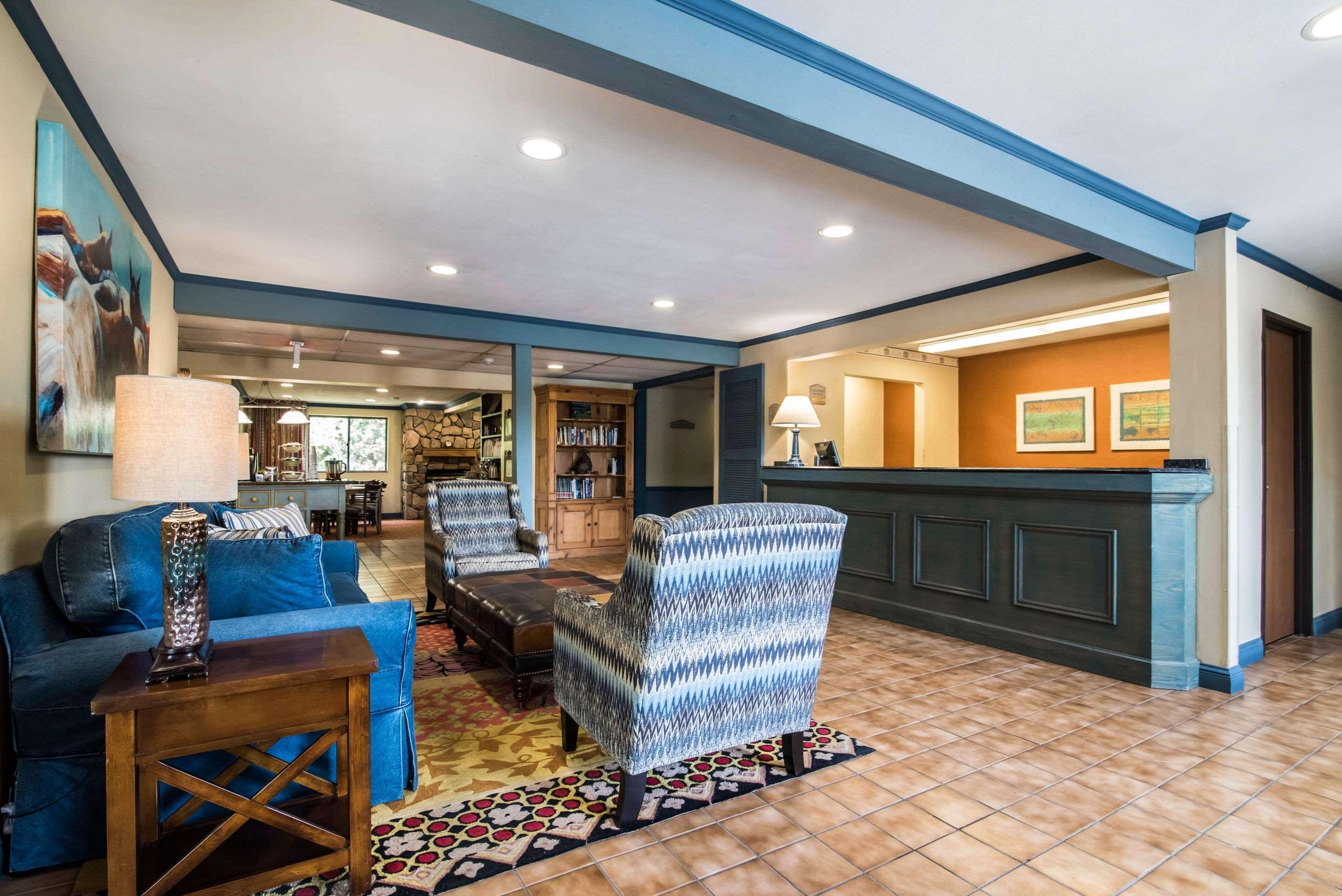 Quality Inn Cortland - University Area Extérieur photo
